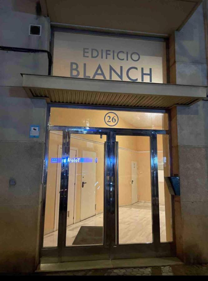 Exclusivo Duplex Con Terraza En Sevilla Εξωτερικό φωτογραφία