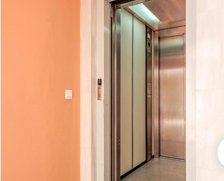 Exclusivo Duplex Con Terraza En Sevilla Εξωτερικό φωτογραφία